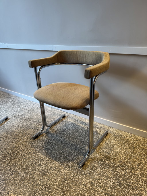 4 x chaises Bauhaus 