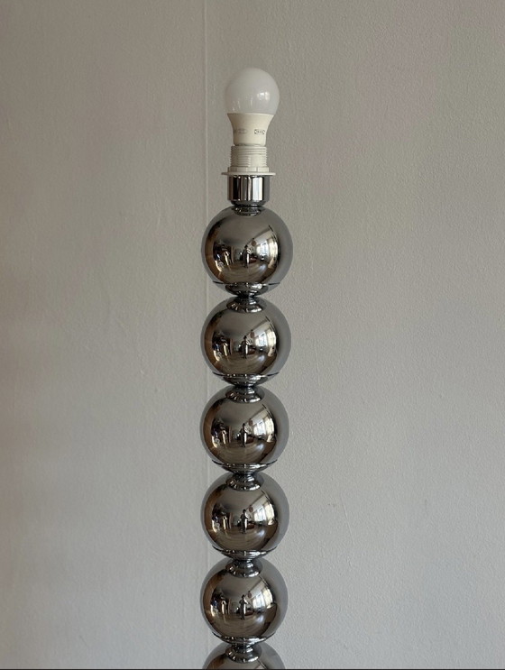 Image 1 of Lampada cromata dell'era spaziale