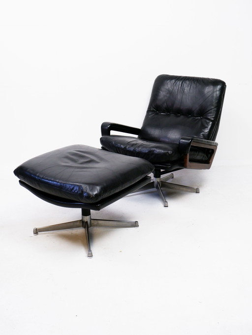 Andre Vandenbeuck King Chair With Footstool