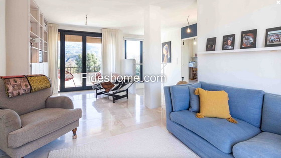 Image 1 of Confortabele type Hoffz Bank