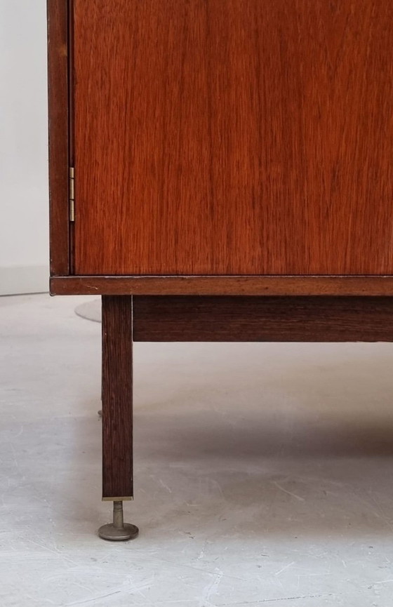 Image 1 of Mid Century kledingkast