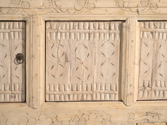 Antique carved sideboard in fir wood – China, circa 1930 (photo 35 of 40)
