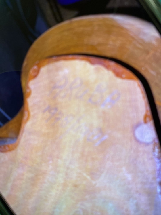 Image 1 of Mesa de tronco de árbol Aruba 1978