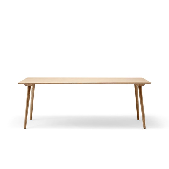 Tavolo da pranzo Inbetween SK5 &Tradition – Tavoli da pranzo, Wood (photo 4 of 4)