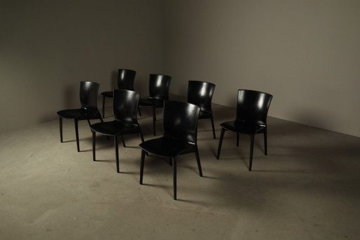 Conjunto de siete sillas Cos diseñadas por Josep Lluscà para Cassina, Italia, 1994.
