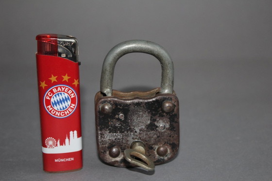 Image 1 of Old padlock, barn lock with key, shackle lock, working