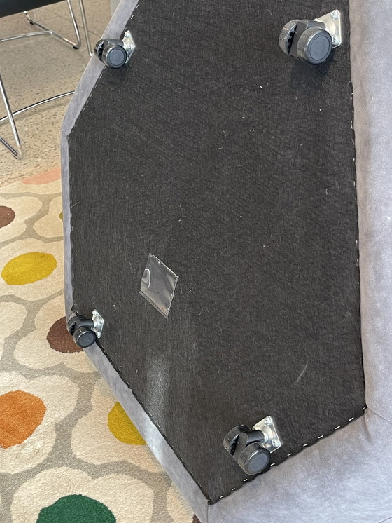 Image 1 of Puf Leolux Guadalupe modelo show