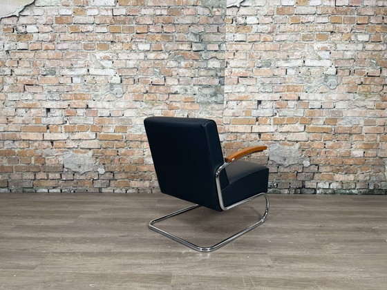 Image 1 of Thonet S411