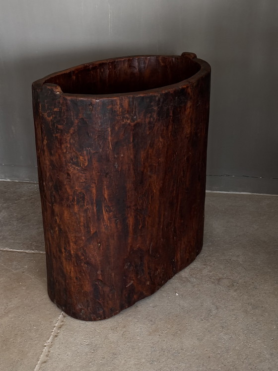 Image 1 of olla Naga antigua