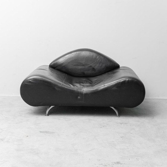 Image 1 of Vintage moderne design zwarte leren fauteuil – loungestoel uit de jaren 90