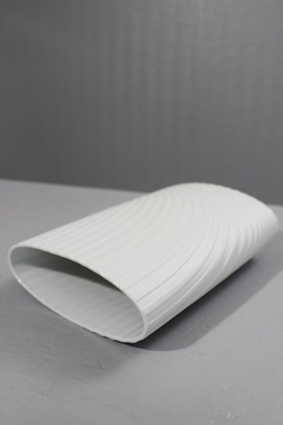 Image 1 of Rosenthal Studio Linie - Vintage Op Art porcelain biscuit vase, 1970s