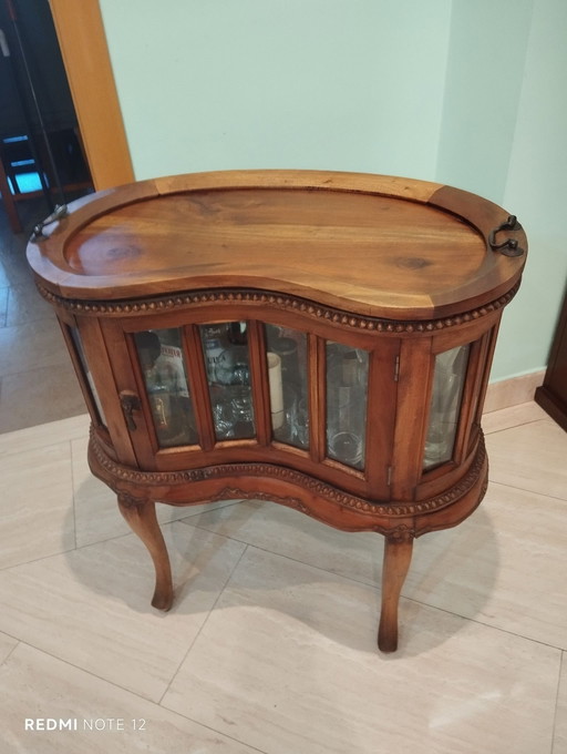 Getränkeschrank