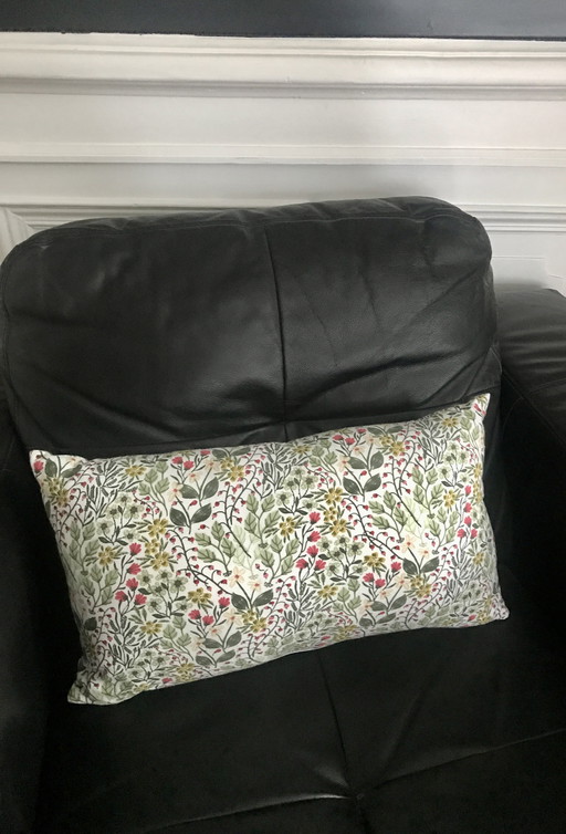 Rectangular Floral Cushion