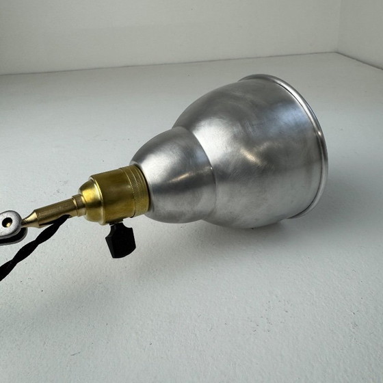 Image 1 of COPPIA DI APPLIQUE ANTICHE DA LABORATORIO "BEUNZA"