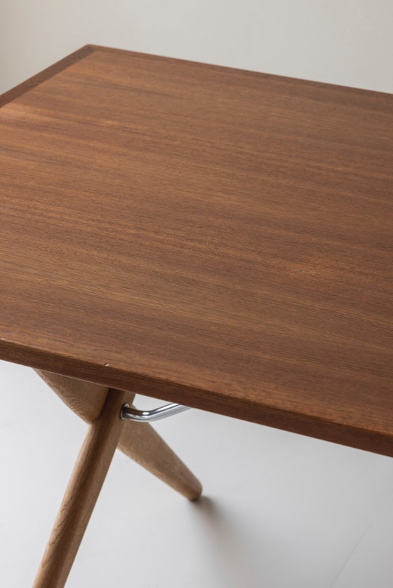 Image 1 of Seltener Hans Wegner 'Sawbuck' Tisch, DK 1960er