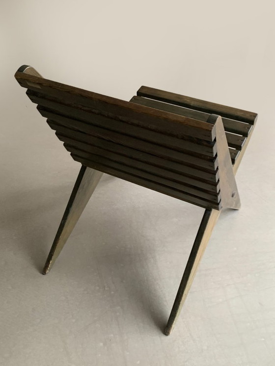 Image 1 of Opklapbare lattenstoel (schaarstoel)  uit het midden van de 20e eeuw