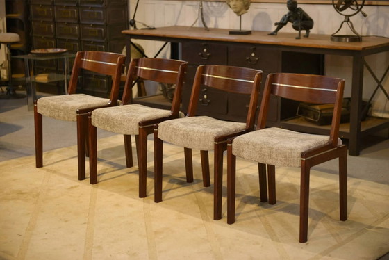 Set of 4 Scandinavian chairs from the 1960s. – Dining chairs, Wood (photo 11 of 11)