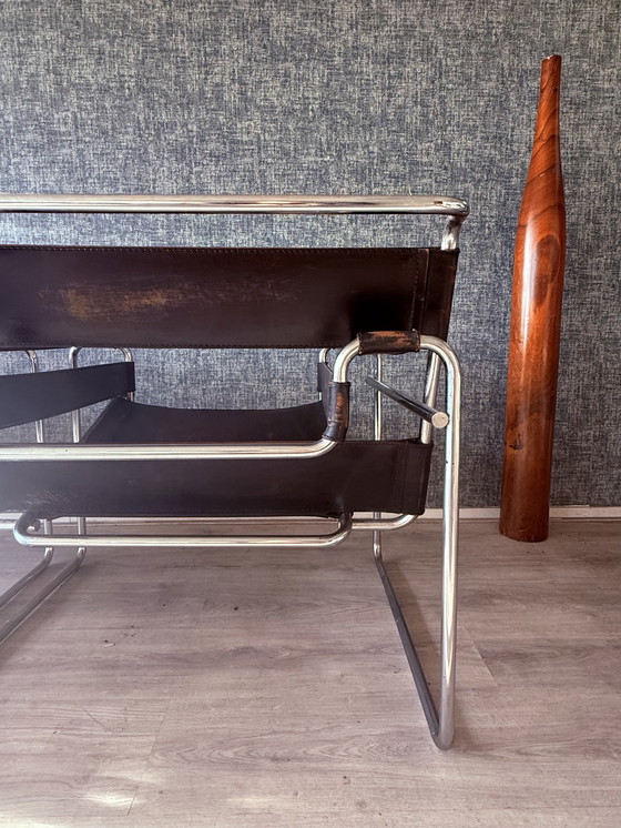 Image 1 of 2 vintage Gavina/Knoll Wassily Model B3 fauteuils, circa jaren 60