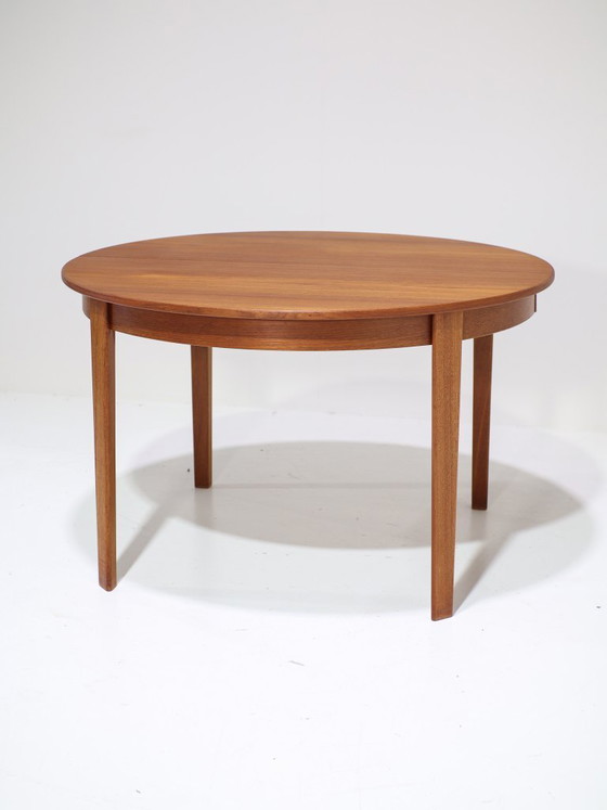 Image 1 of Extendable round dining table teak vintage Danish