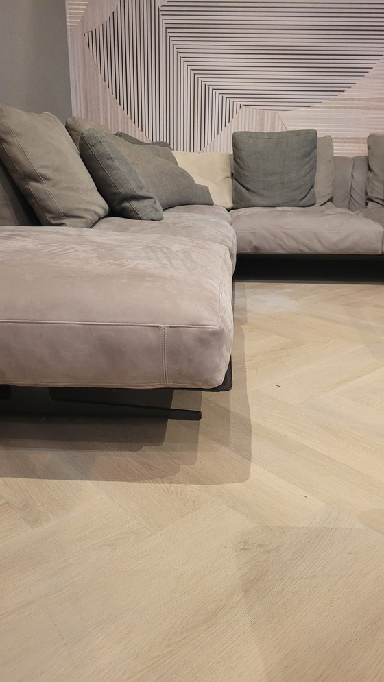 Image 1 of Divano angolare Flexform Soft Dream