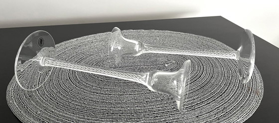 Image 1 of Set di due candelieri soffiati a bocca con meccanismo ad aria.