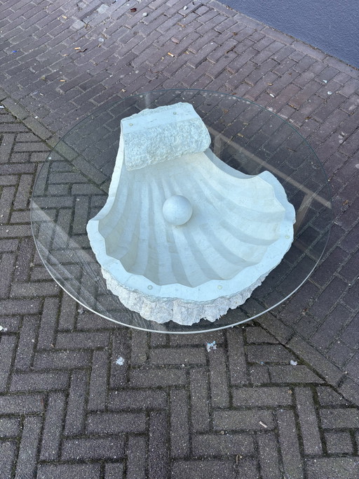 Vintage Mactan Coffeetable In De Vorm Van Een Oester