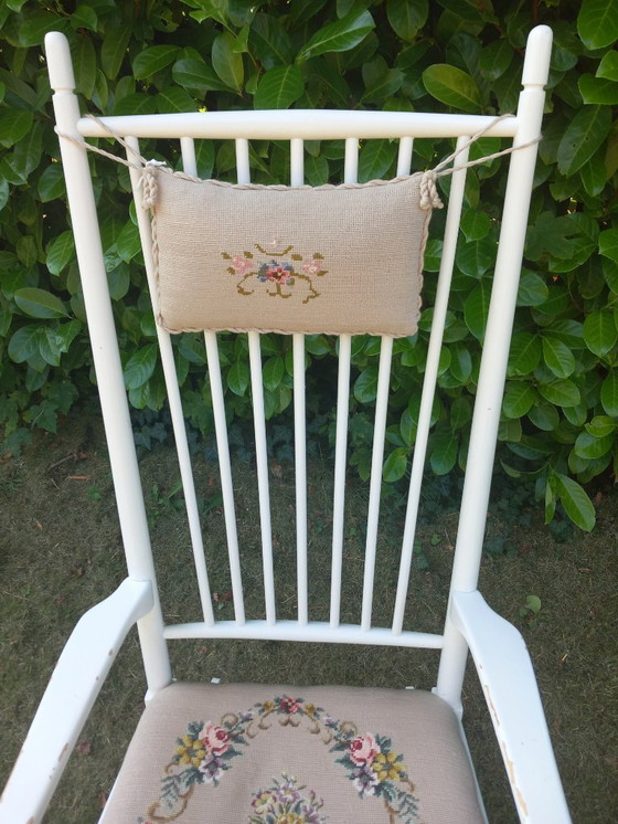 Image 1 of Fauteuil à bascule