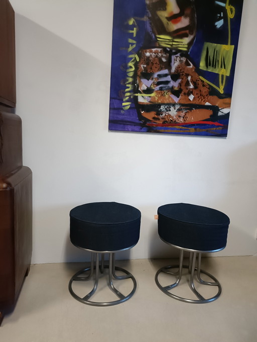 2 poufs d'Art Sensation