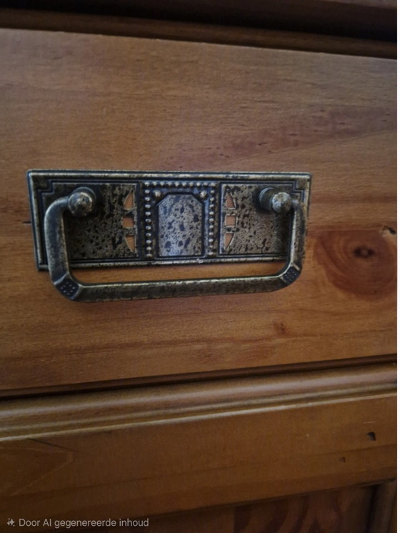 Image 1 of Volhouten landelijk kastje, hoog nachtkastje, halkastje