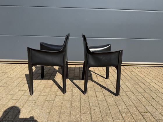 Image 1 of 2x Cassina Cab 413 Mario Bellini met armleuningn in zwart Tuig leder