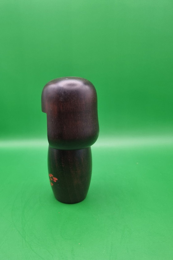 Beautiful "Shunsai" kokeshi by Usaburo – Decorative Objects, Wood (photo 5 of 7)