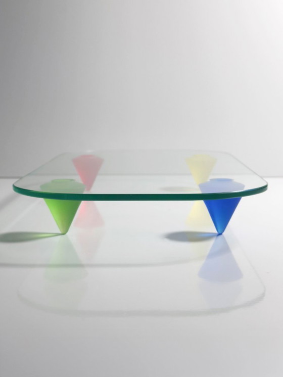 Image 1 of Montana Kuchenplatte Servierplatte Postmodern Dessert Teller  Rot Blau Gelb Grundformen Memphis Milano Stil 80er 90er