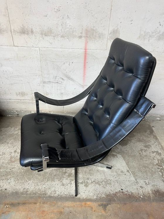 Artifort Swivel Armchair Black Leather Lounge Chair, Chrome (photo 3 of 14)
