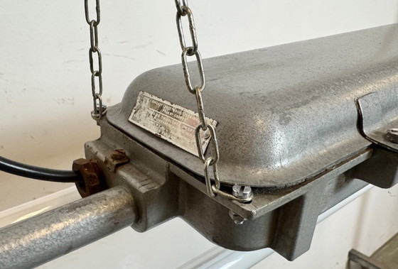 Image 1 of Lampadario industriale grigio a sospensione di Polam Gdansk, anni '70