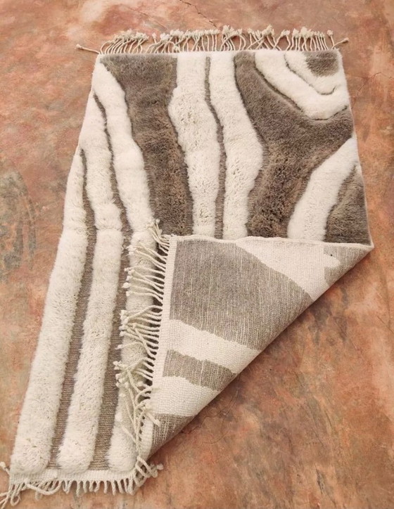 Image 1 of Moroccan Mrirt Hand Woven Carpet - High Quality Wool