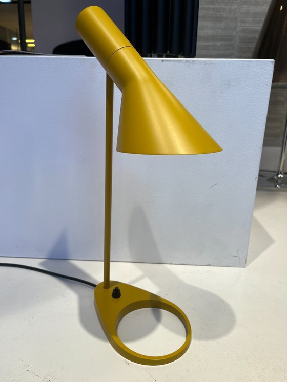 Image 1 of 1x AJ Table Lamp Louis Poulsen