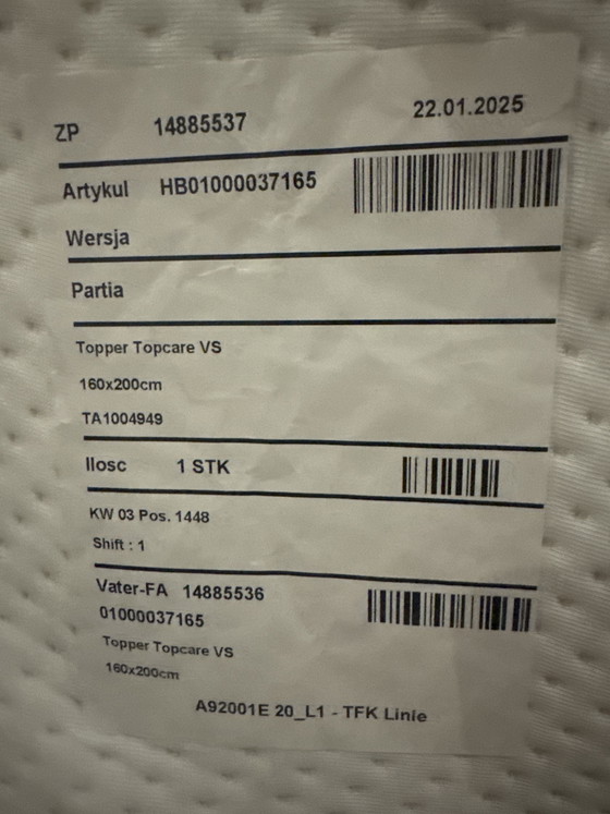 Image 1 of Cama doble, opcionalmente con cabecero.