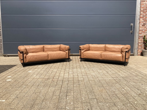 2x Cassina Original Le Corbusier LC3 Cognac-Camel/Noir Aussi bon que neuf !!!