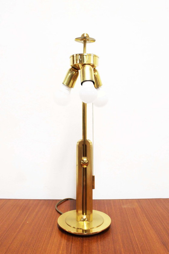 Image 1 of Lampe de table en laiton de style Hollywood Regency. Lampe vintage avec abat-jour.