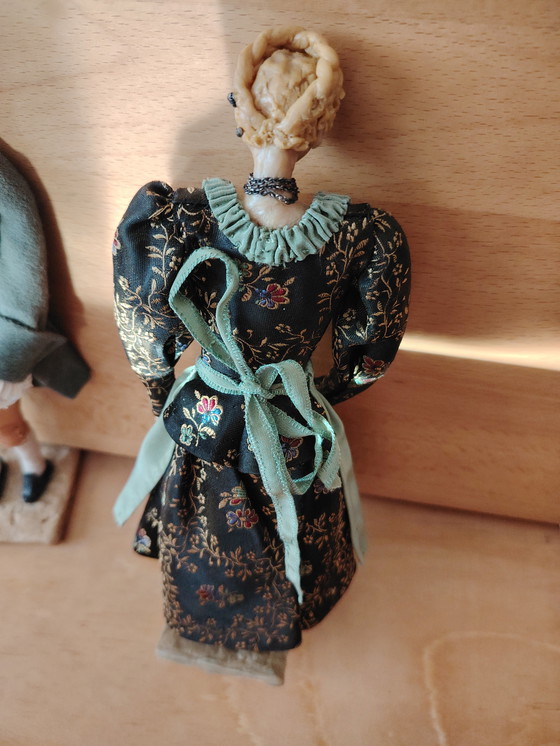 Image 1 of Bambole, statue e figure di cera antiche