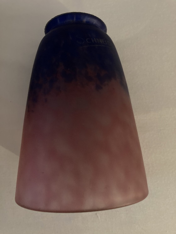 Image 1 of Wandleuchte mit Kranichmotiv aus vergoldeter Bronze – Cheuret- und Glasschirm, signiert Scheider