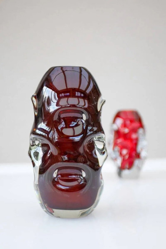 Image 1 of Mid-century modern handmade crystal vase in dark red by Börne Augustsson for Åseda