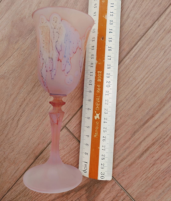 Image 1 of Ensemble unique de 6 coupes à champagne givrées soufflées à la main dans les tons rose/abrico/orange