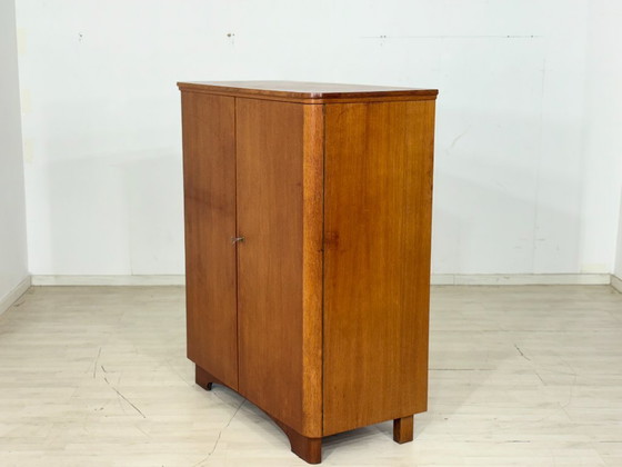 Image 1 of Prachtige vintage linnenkast / kledingkast uit het midden van de vorige eeuw / kast uit de jaren 60