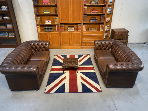 Twee Springvale Chesterfield Banken Bruin Gevlamd – Leather, Wood
