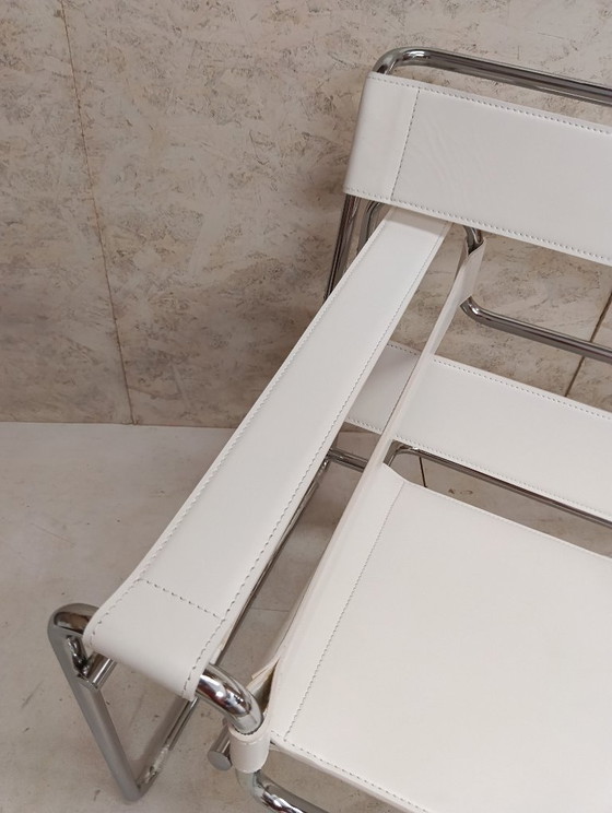 KNOLL Studio Poltrona WASSILY B3 NUOVA, in Cuoio Bianco – Poltrone, Leather (photo 67 of 83)