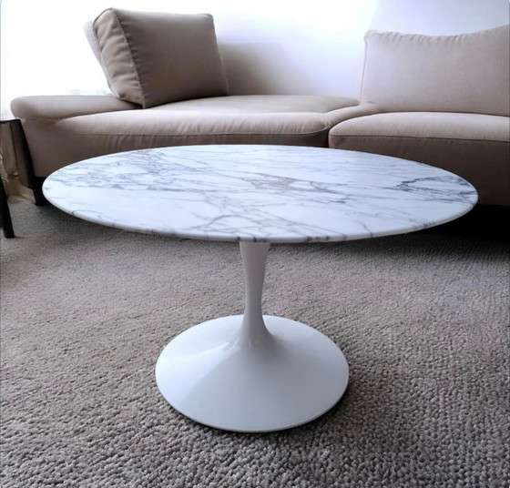 Image 1 of Rare 50cm h  x90cm diameter marmer Eero Saarinen Knoll International Tulip Lounge tafel