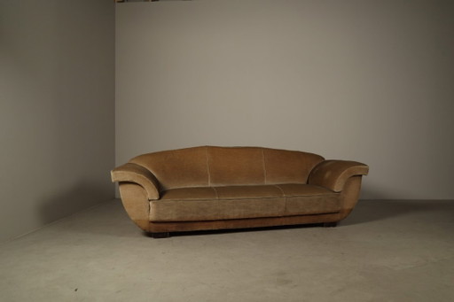 Divano a tre posti in stile Art Déco, rivestito in velluto originale, Belgio, circa 1930.
