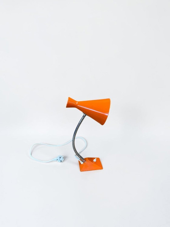 Image 1 of Oranje tafellamp uit de jaren 70 in ruimtetijdstijl | Vintage bureaulamp uit het midden van de 20e eeuw | Retro designlamp