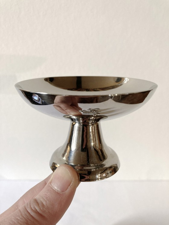 Image 1 of 6 stainless steel ice cream/dessert cups